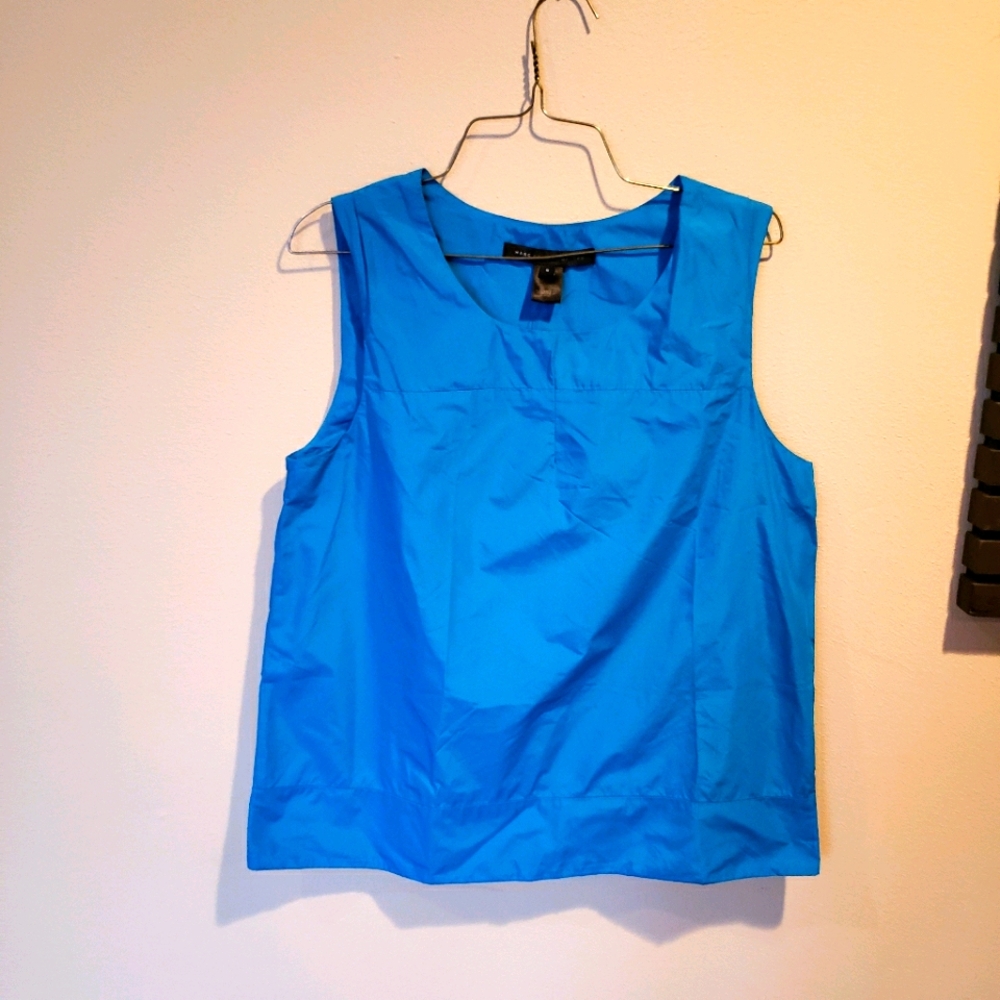 Marc Jacobs sleeveless shirt